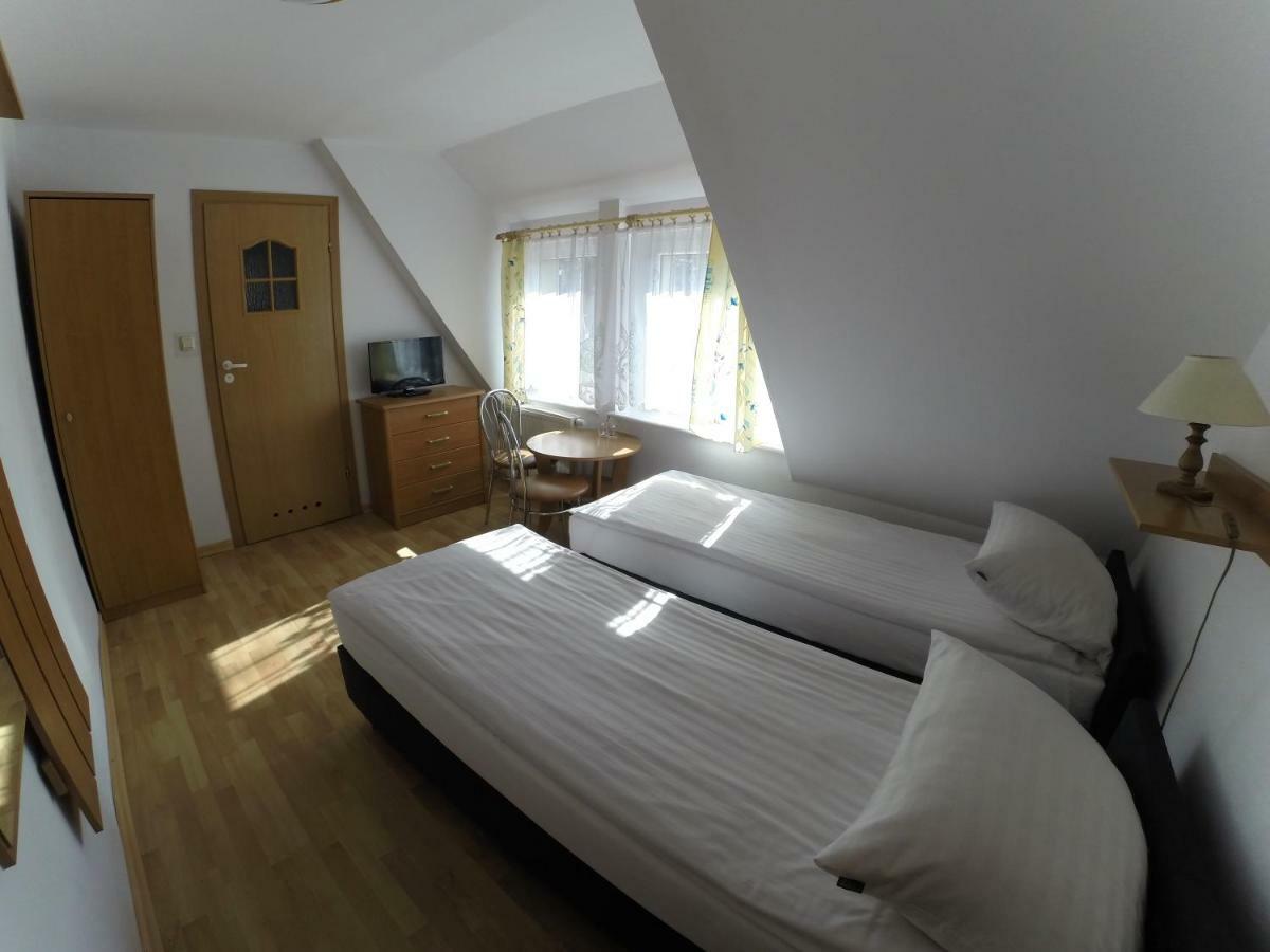Osrodek Wypoczynkowy Merkury Mrzeżyno Exterior foto